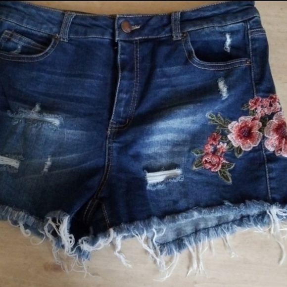Wax Jean Pants - 🌻 Super Cute WAX jean shorts